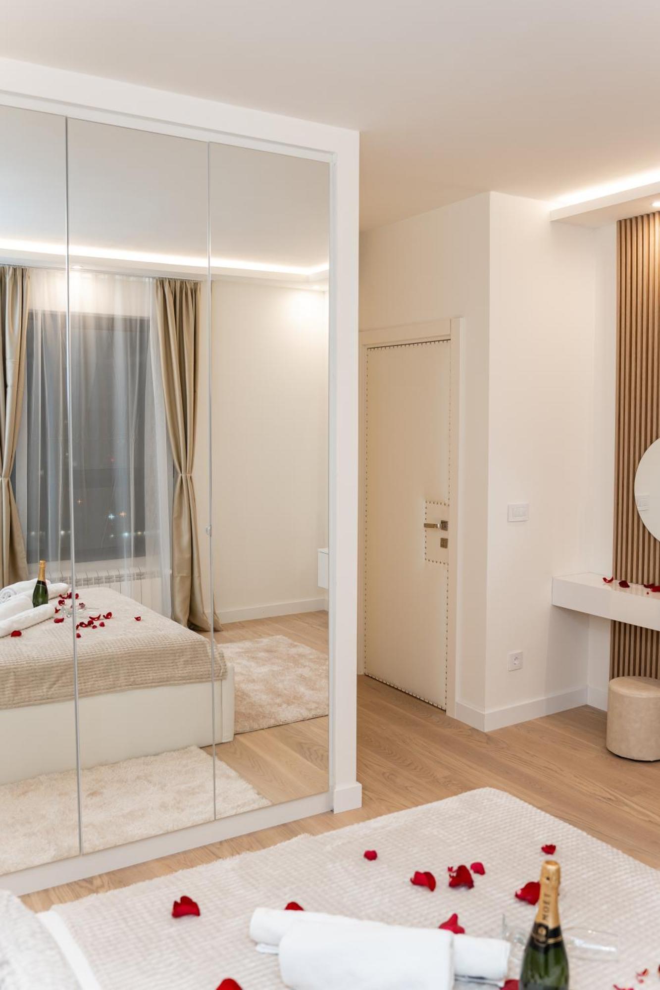Sinfonia Lux Διαμέρισμα Βελιγράδι Εξωτερικό φωτογραφία