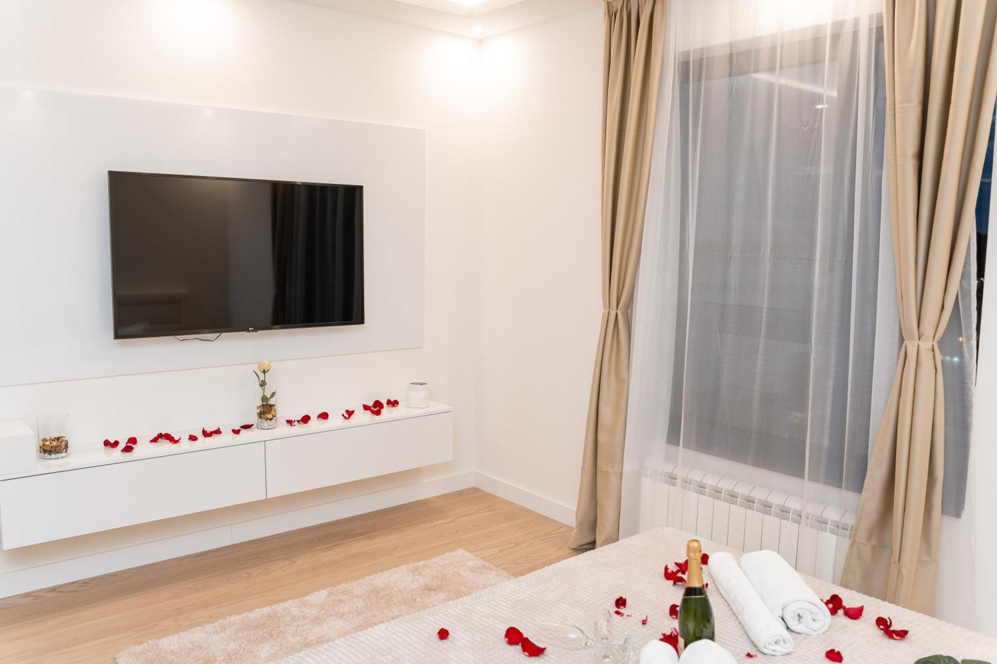 Sinfonia Lux Διαμέρισμα Βελιγράδι Εξωτερικό φωτογραφία